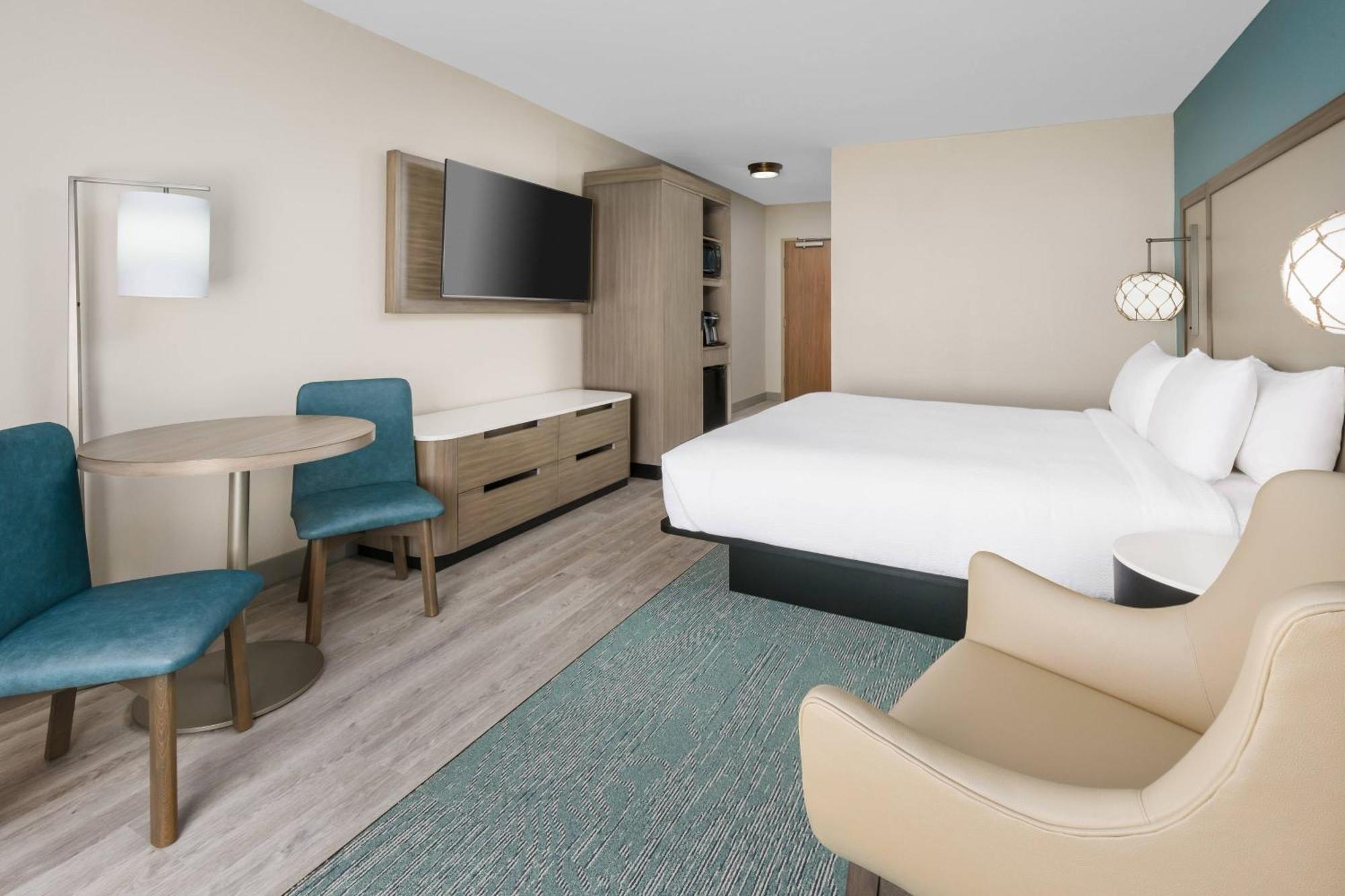 Fairfield By Marriott & Florida Keys Marathon