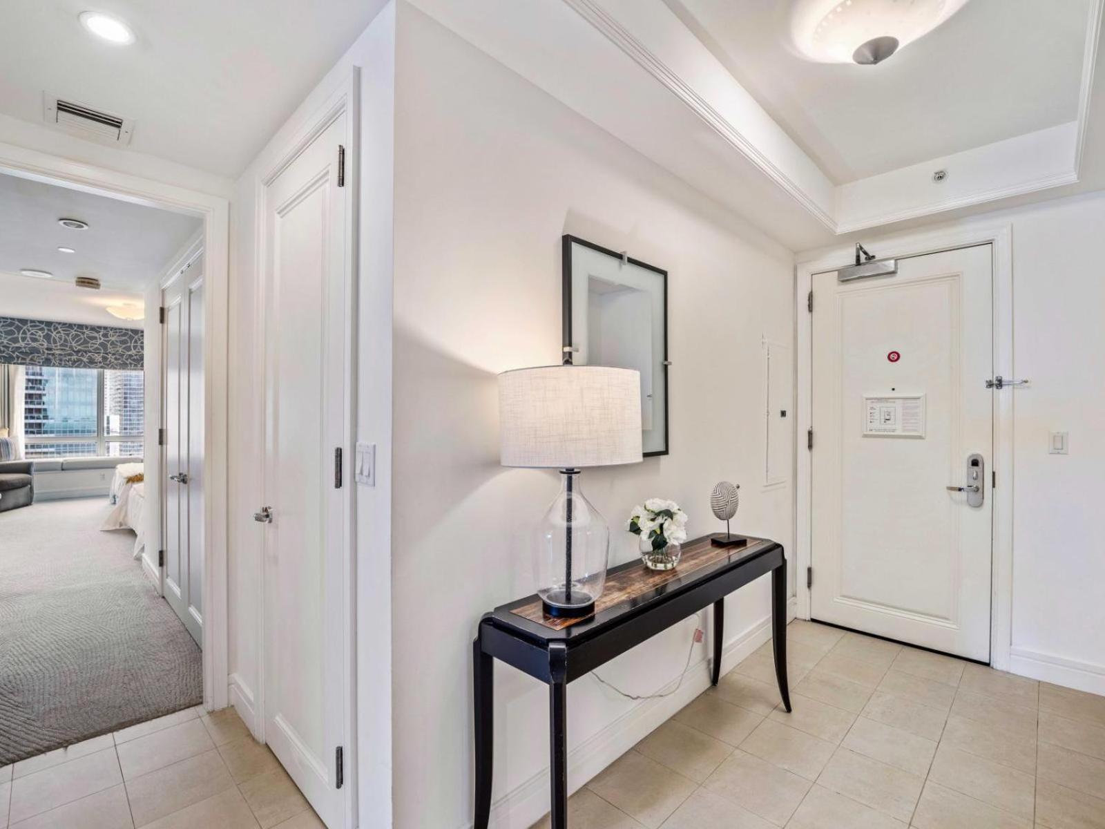 Casiola In Four Seasons Apartment
