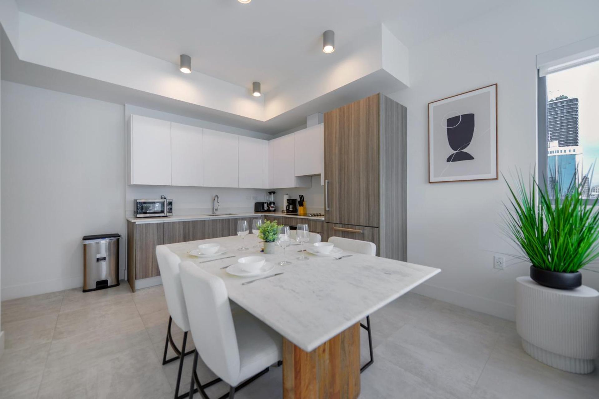 Apartment With Amazing Views In The Heart Of Brickell
