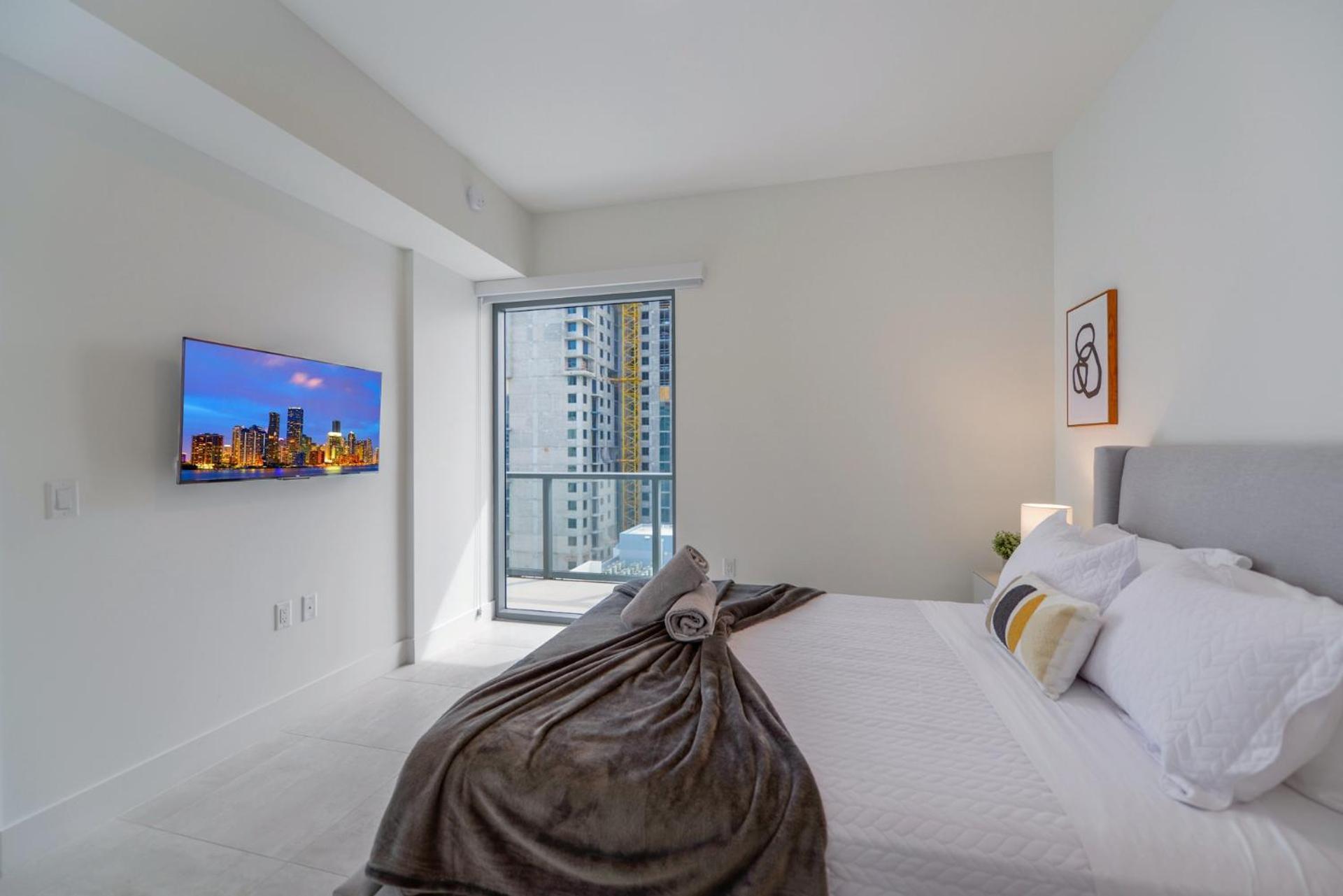 With Amazing Views In The Heart Of Brickell Apartment Miami