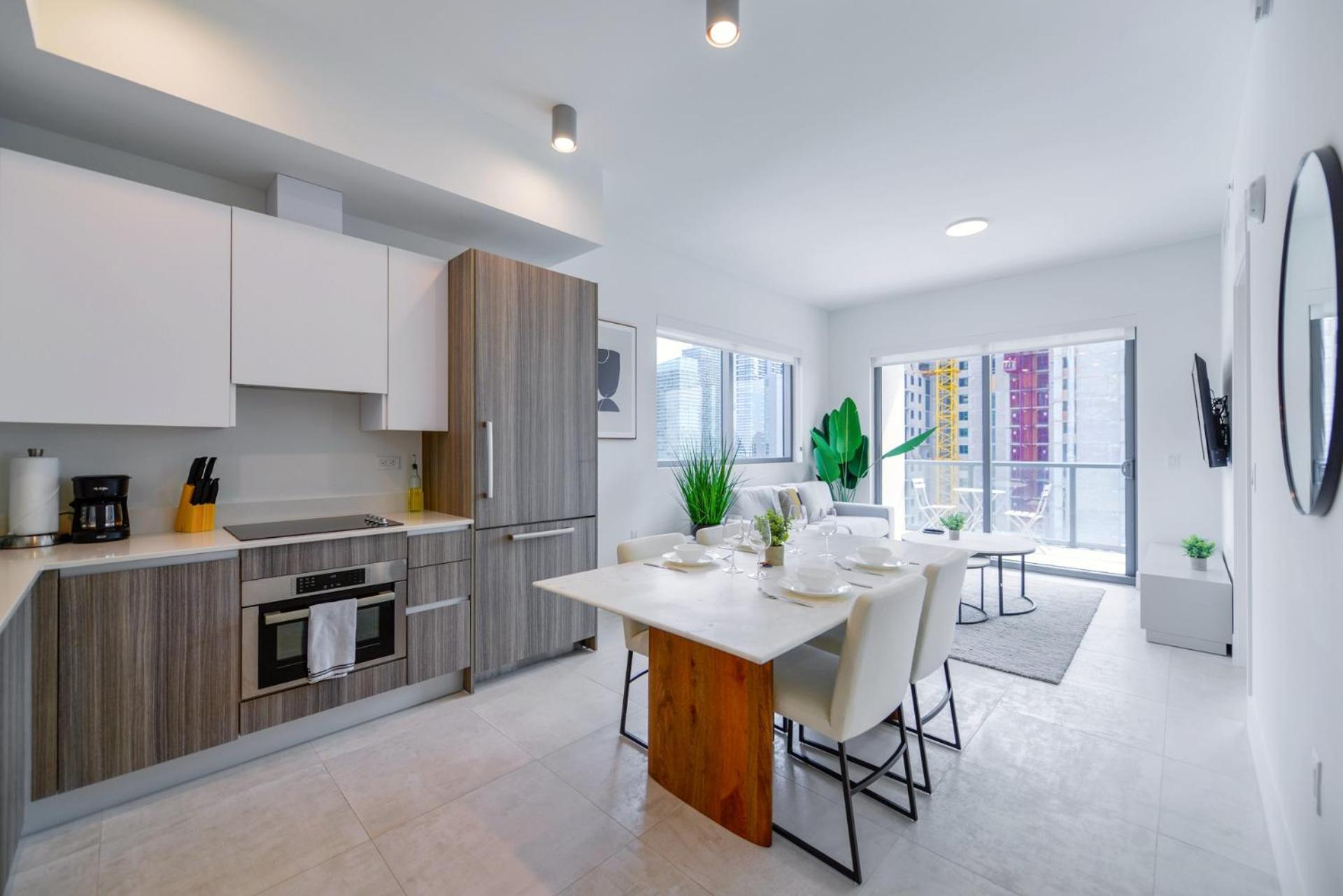 Apartment With Amazing Views In The Heart Of Brickell