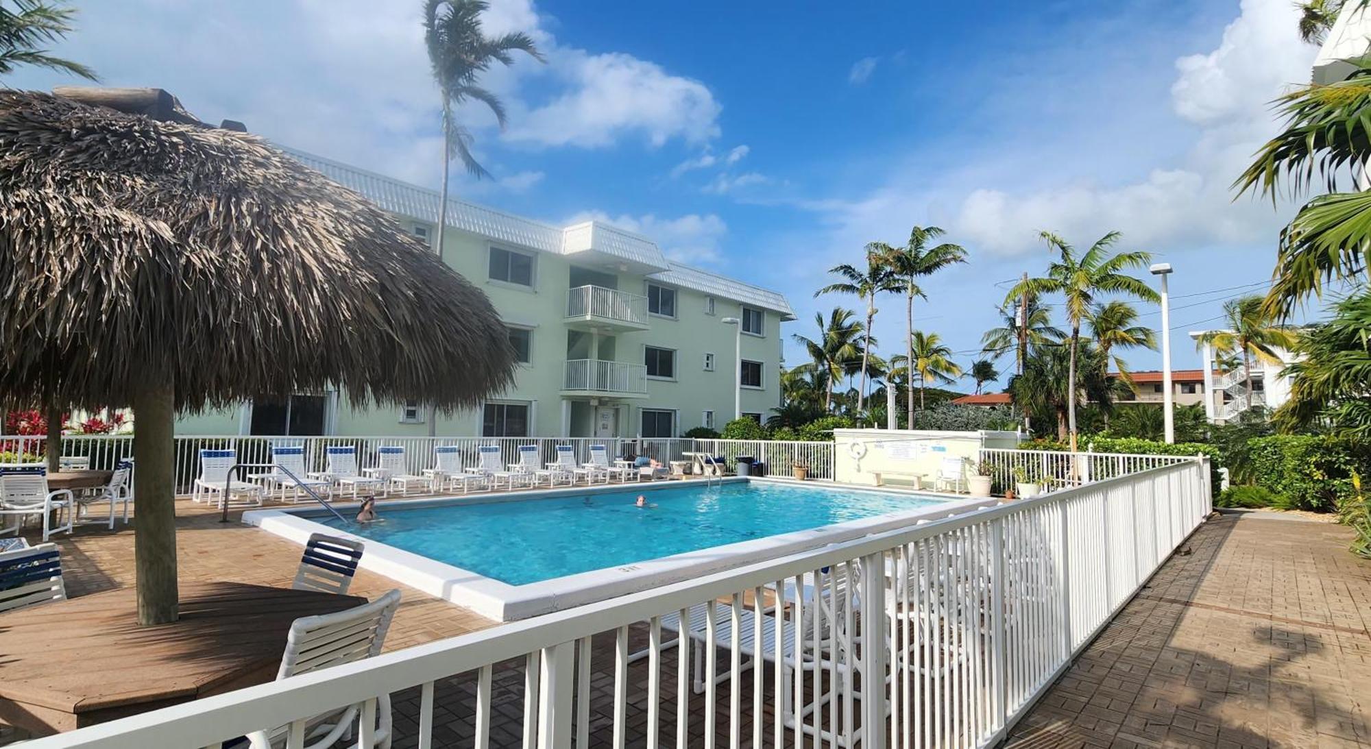 Paradise Awaits At Key Colony Aparthotel