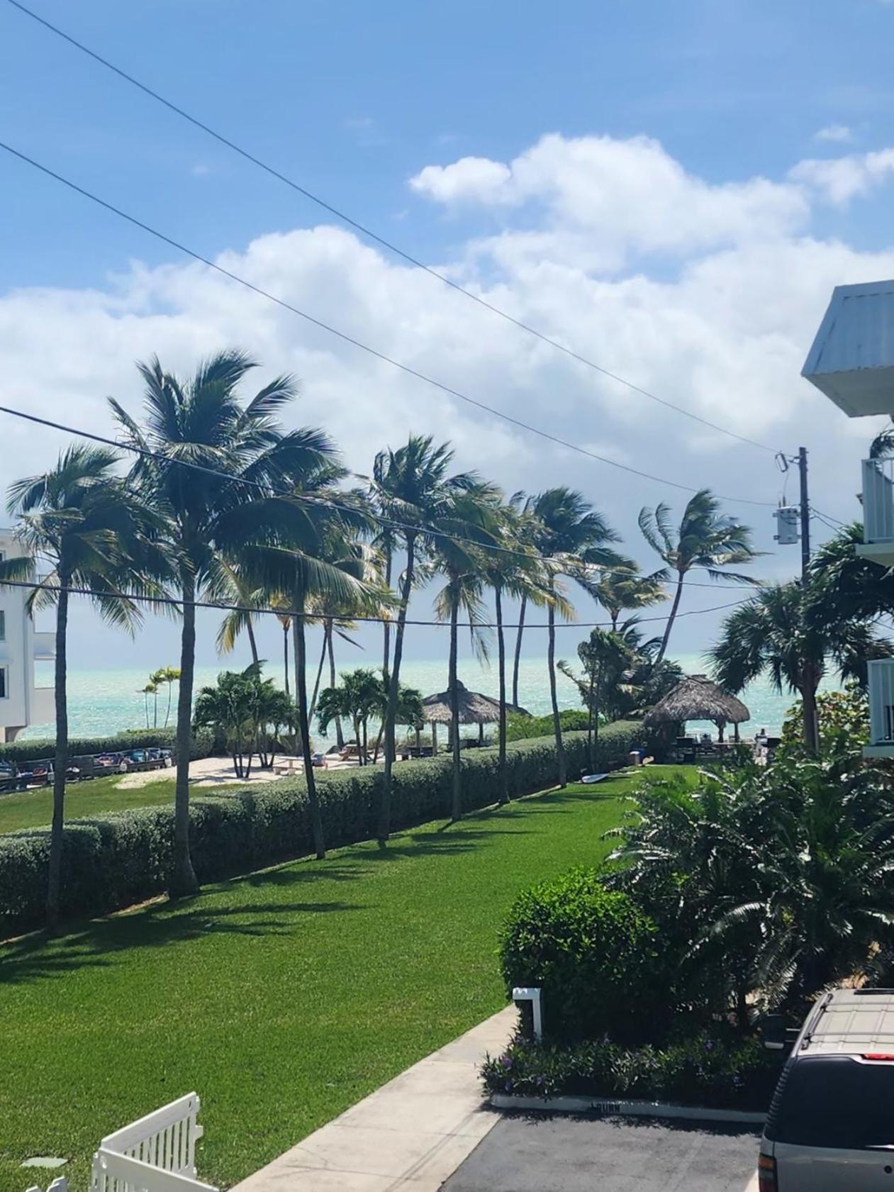 Paradise Awaits At Key Colony Aparthotel *