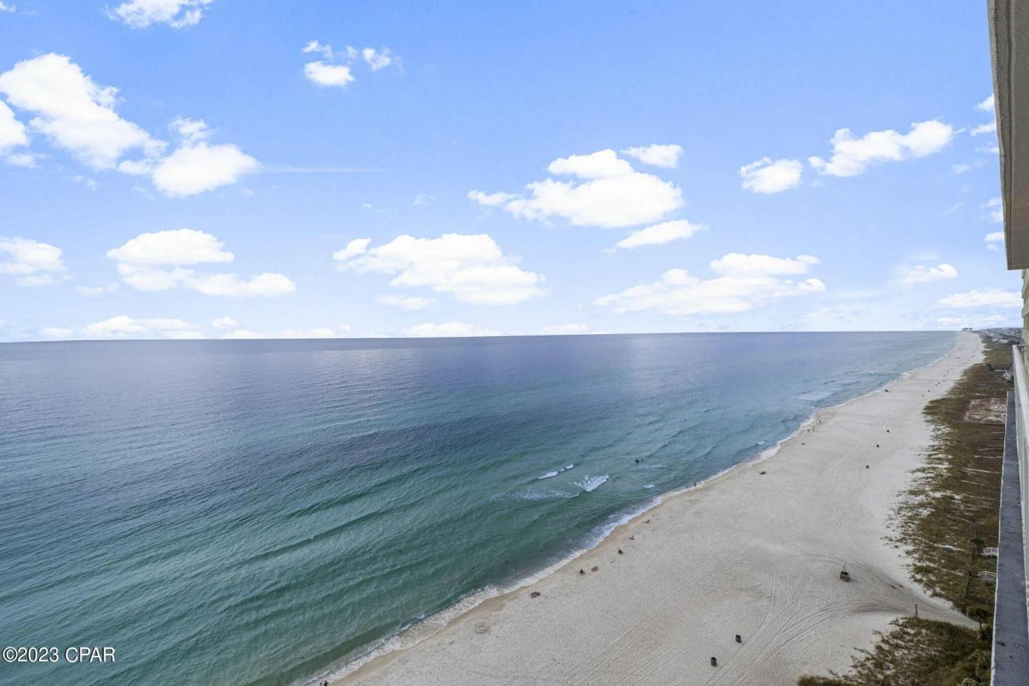 Beachfront Oasis At Splash And
