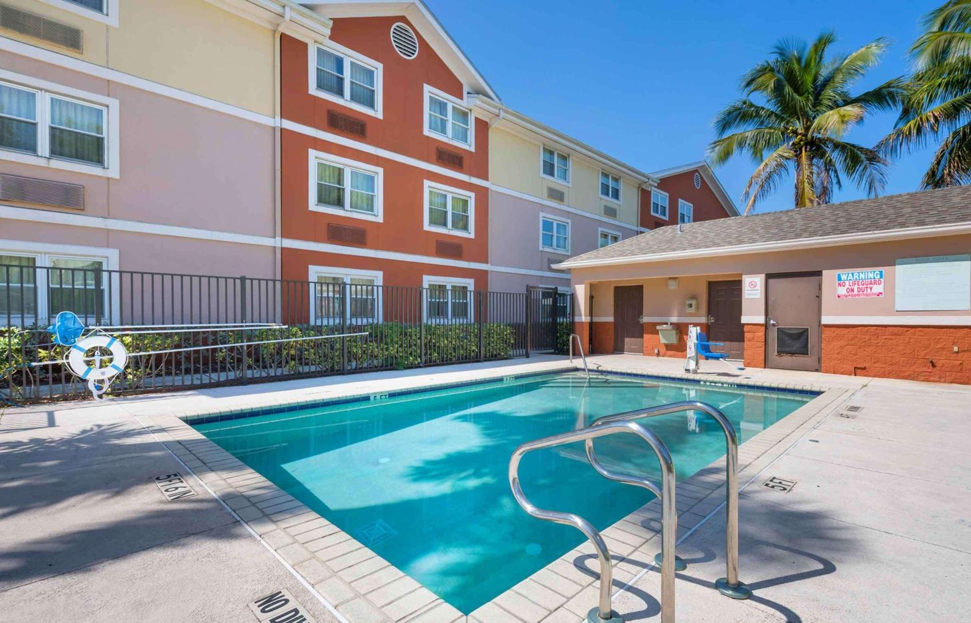 Extended America - West Palm - Northpoint Corporate Park 2*
