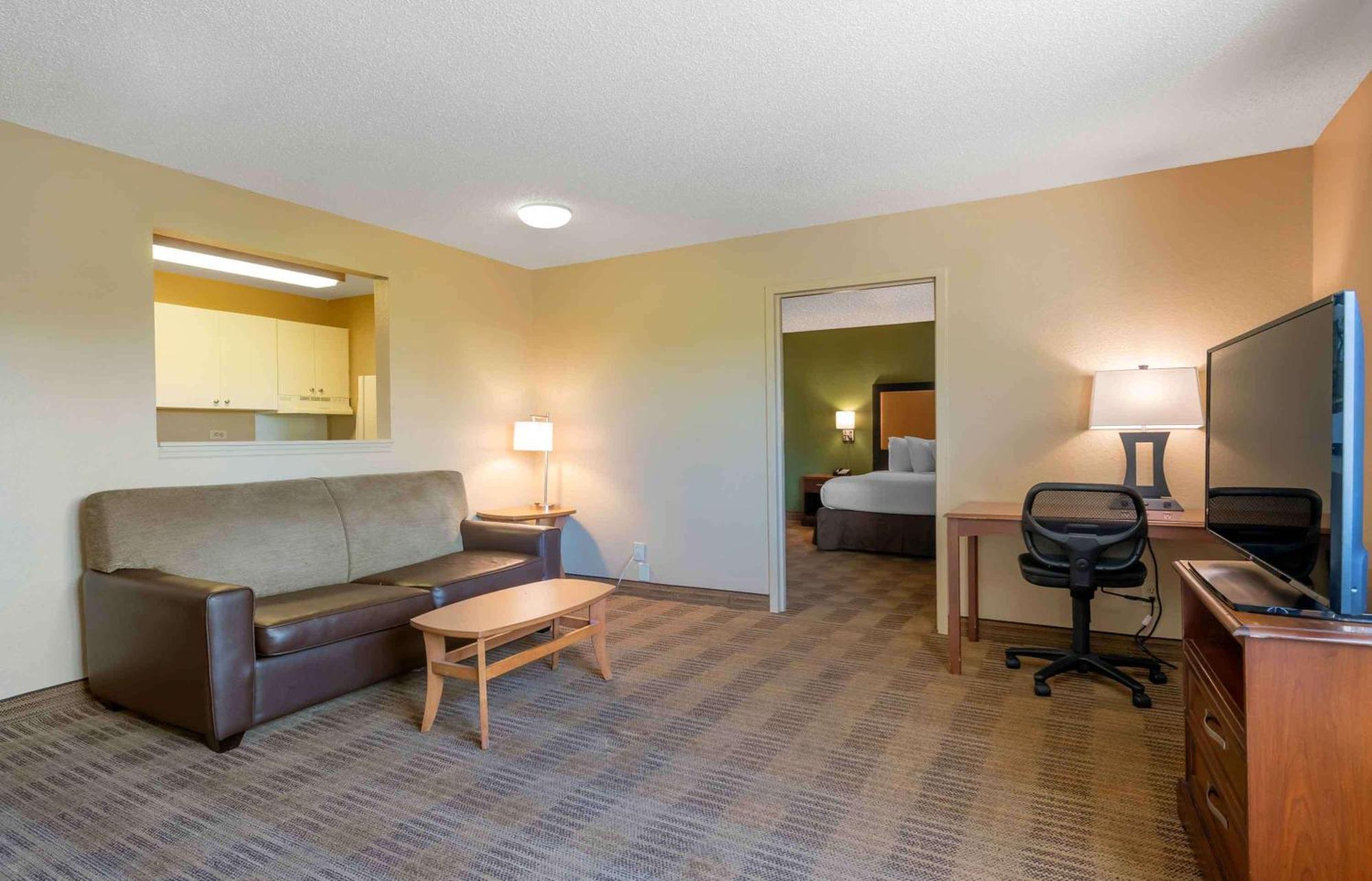 Extended America - West Palm - Northpoint Corporate Park Hotel 2*