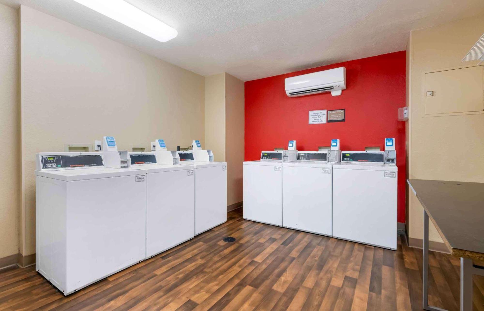 Extended America Select - Orlando - Southpark - Equity Row Hotel 2*