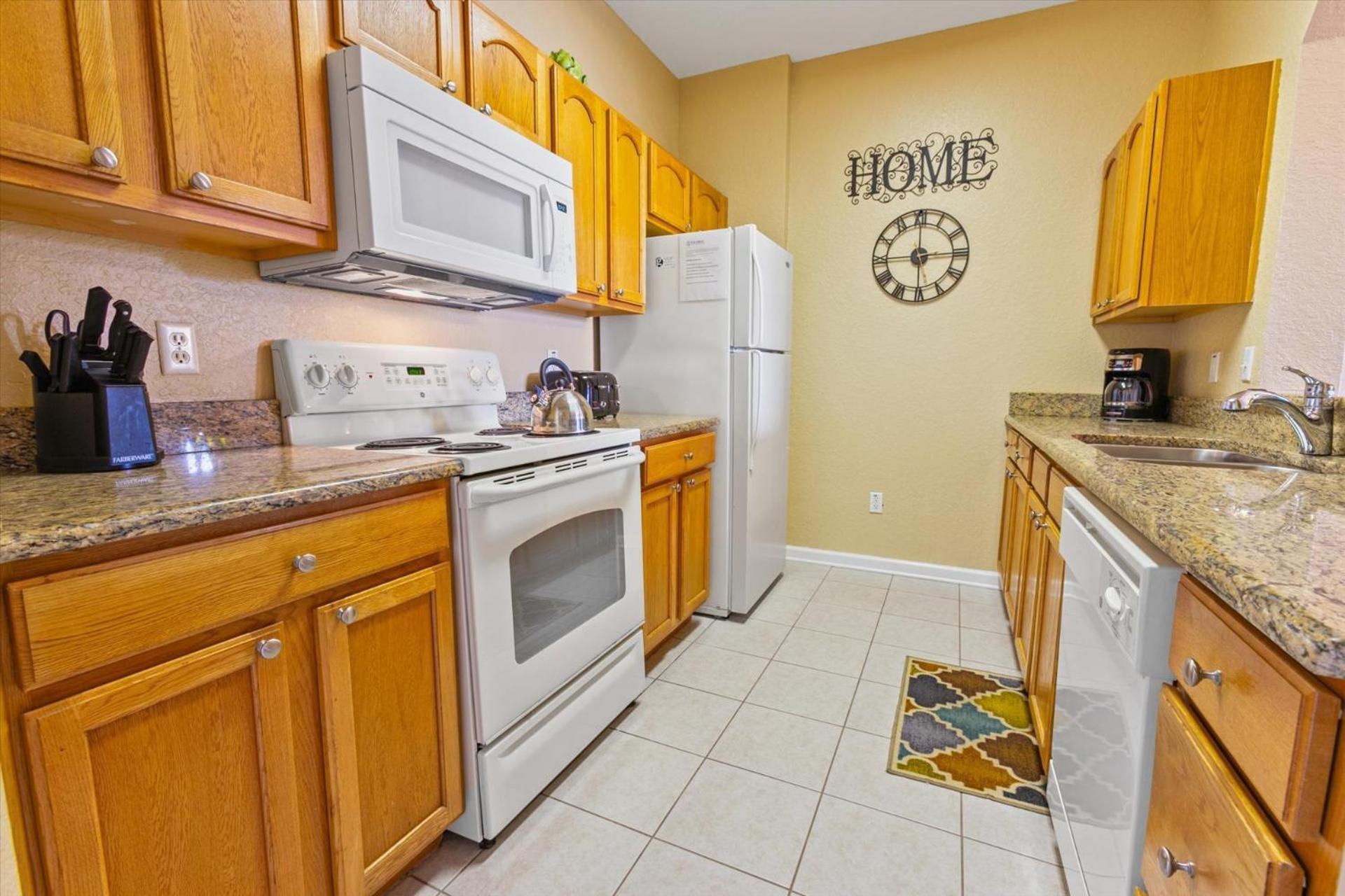 2813 Almaton #403 * Kissimmee