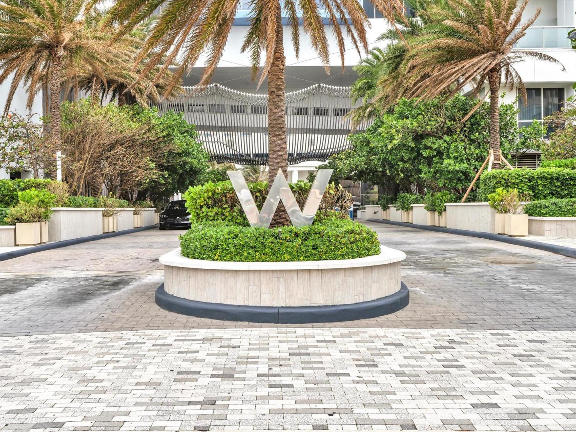 Fll W Residence Penthouse, Amazing Birds Eye Views!