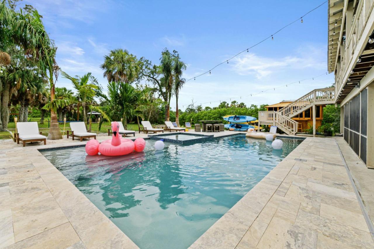 Villa No 1 Largest Private Compound, 11br Sleeps 40