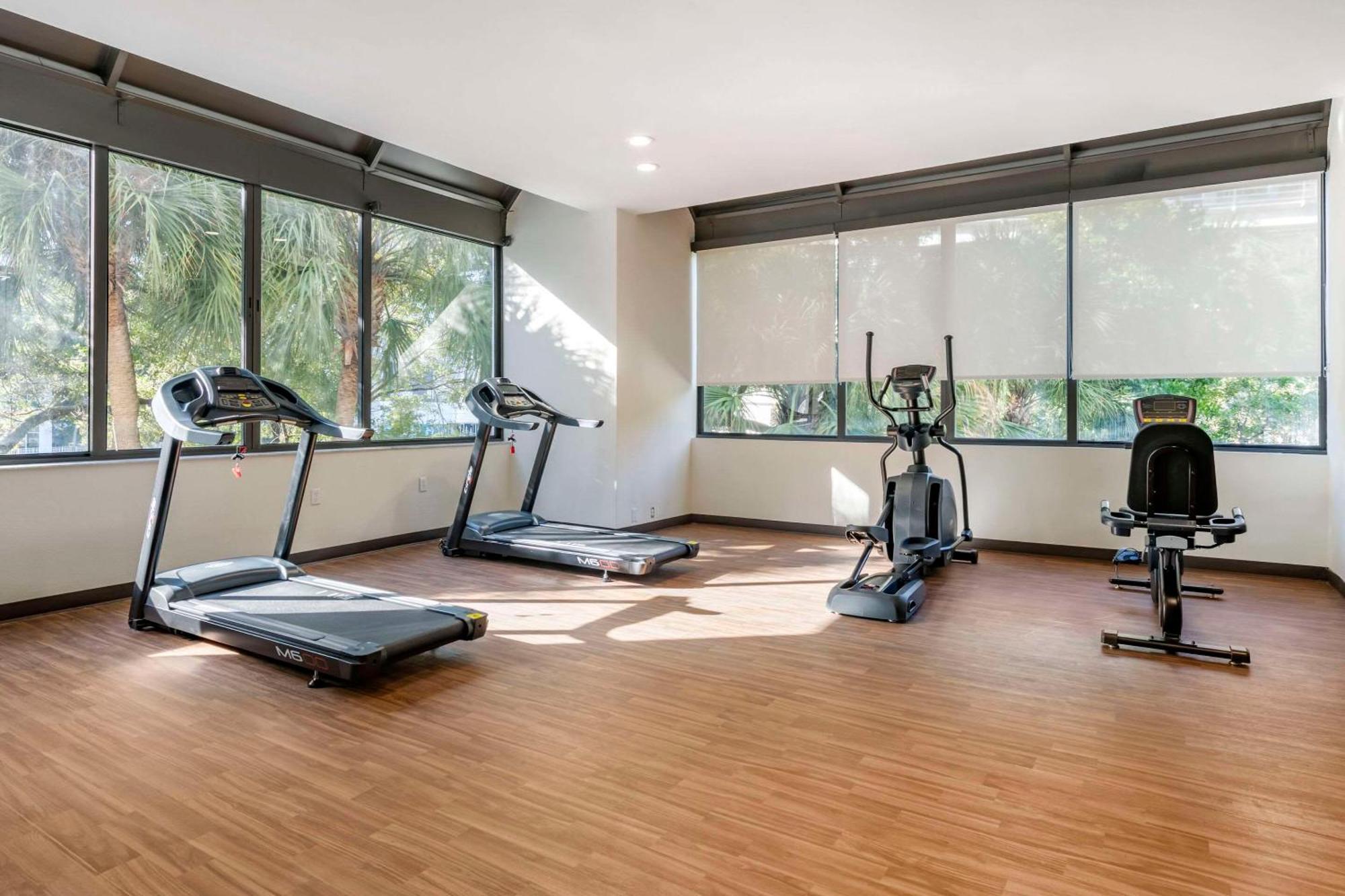 Hotel Comfort & Downtown Brickell-port Of 4*