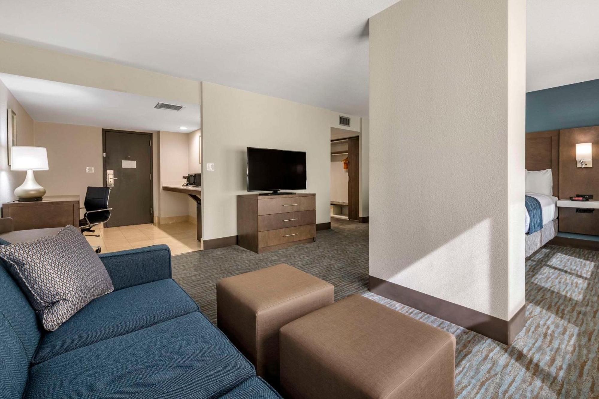 Hotel Comfort & Downtown Brickell-port Of 4*