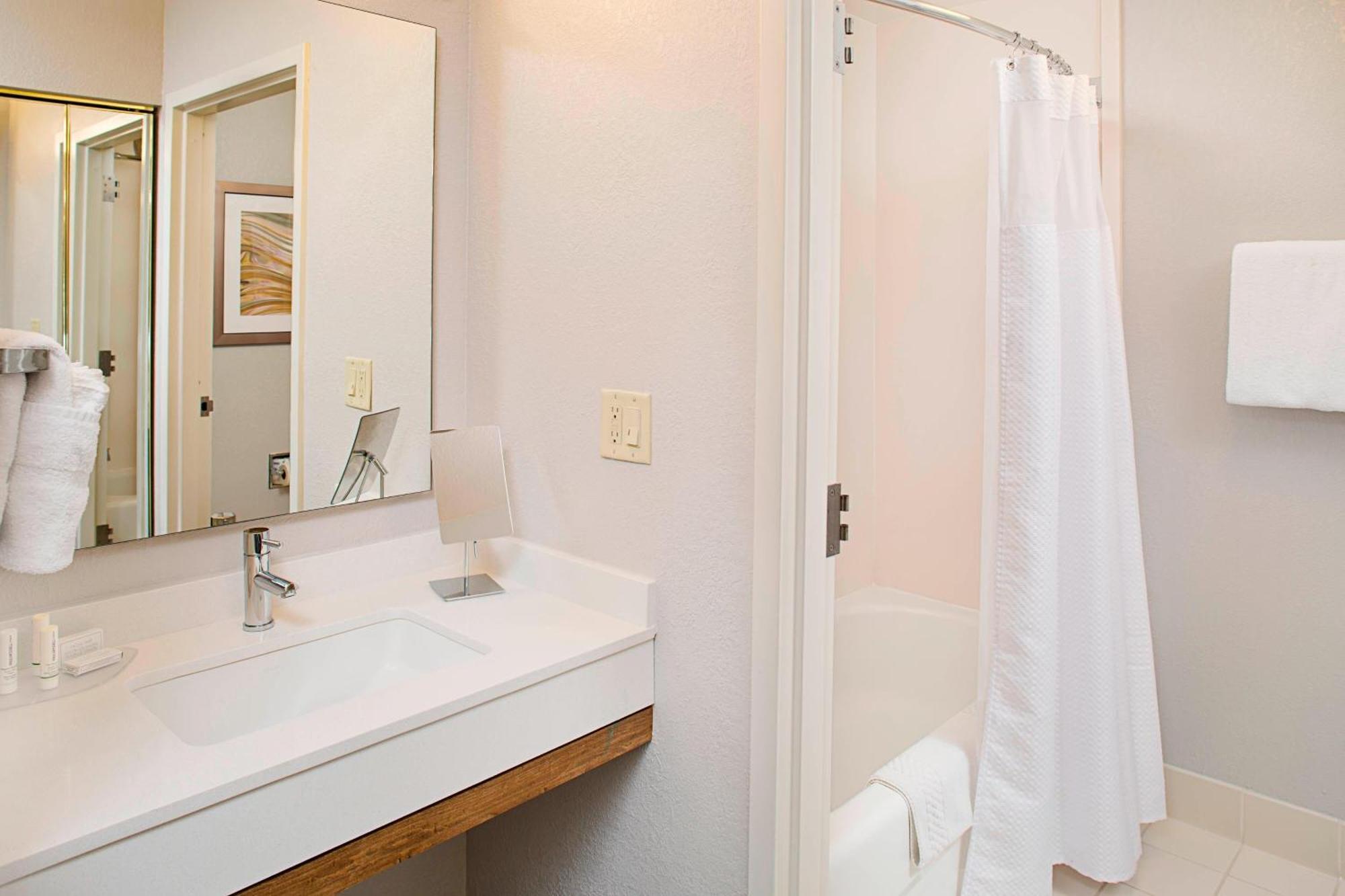 Courtyard By Marriott West Palm Airport 3* West Palm Beach