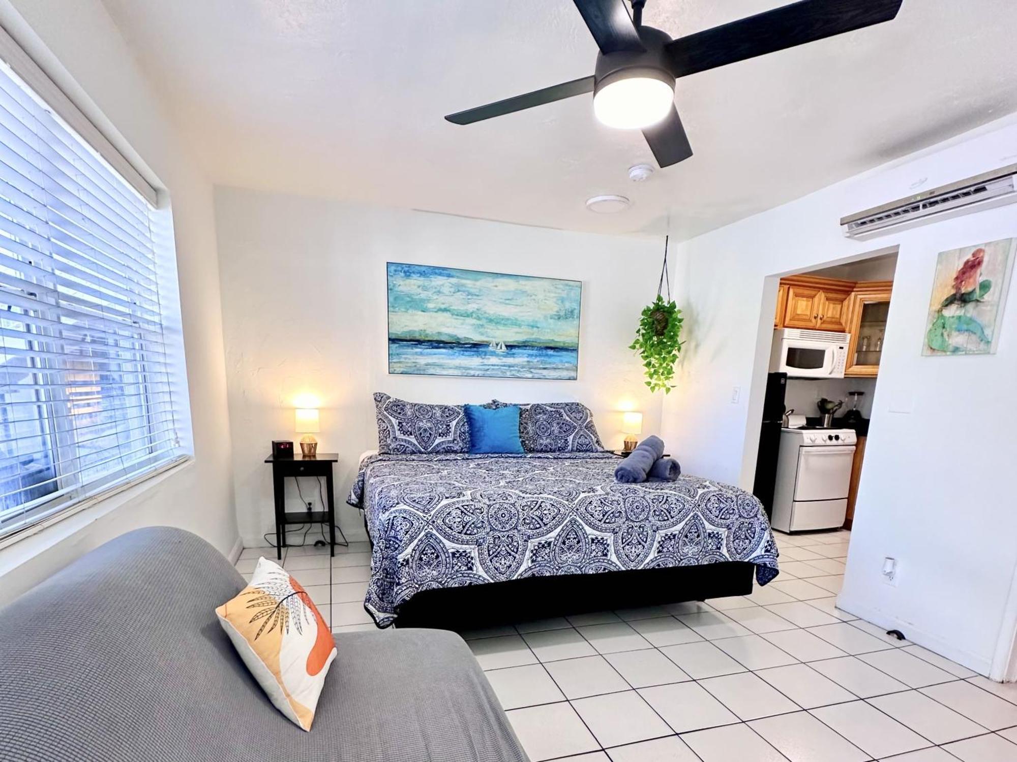 Southwinds By The Gold Nests Motel Hollywood