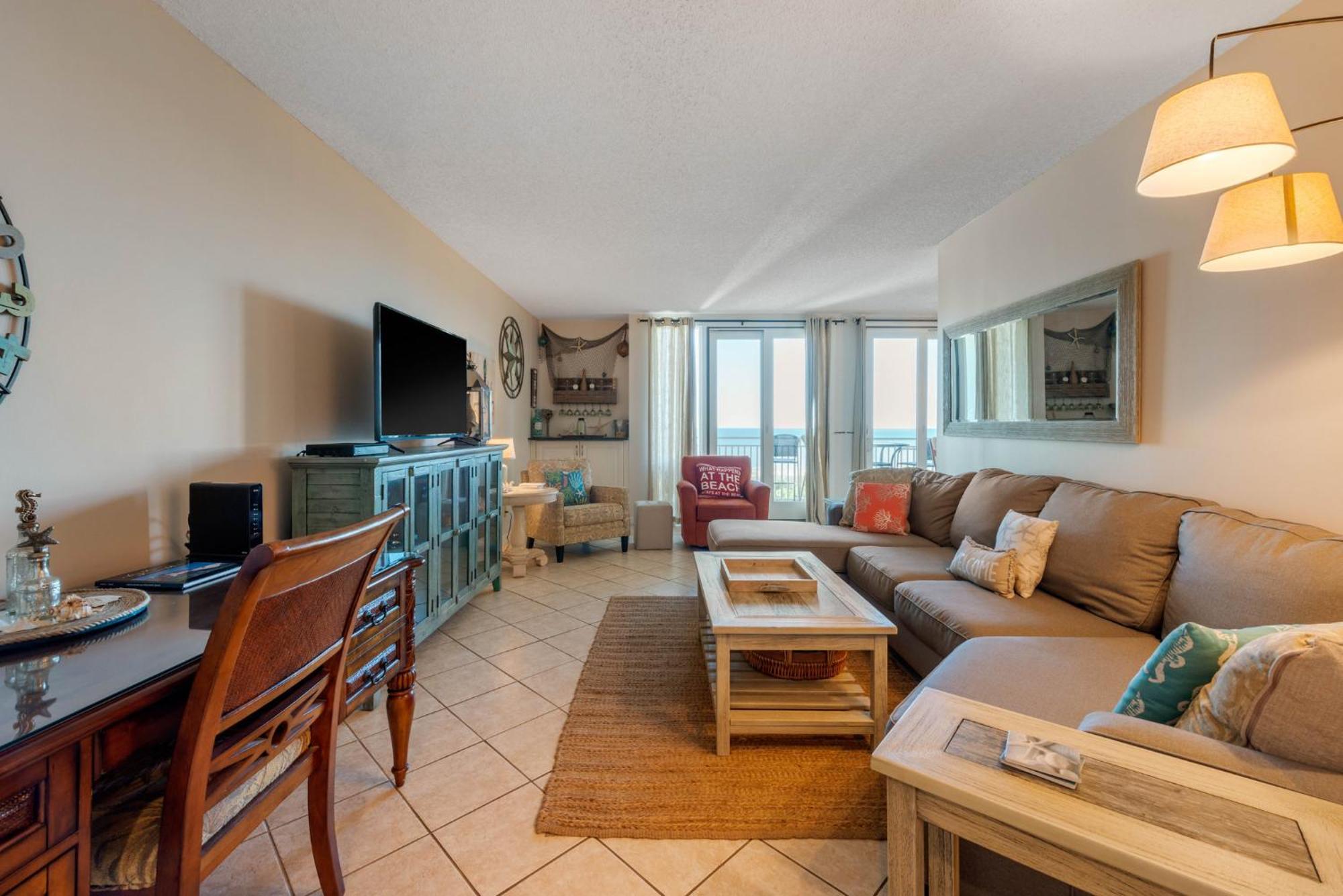 Of Amelia Island * Franklintown