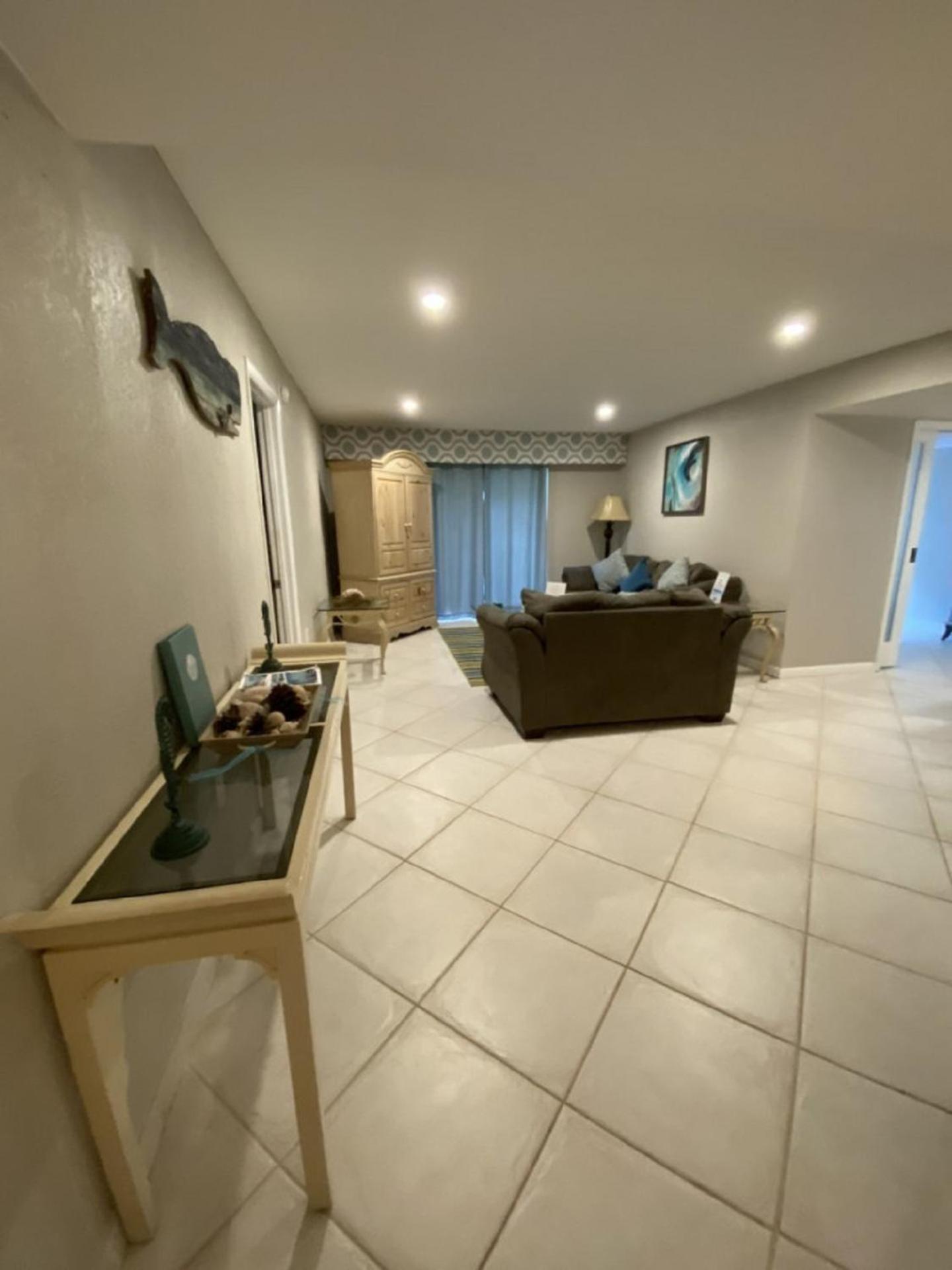 Apartment Palm Bay Club
