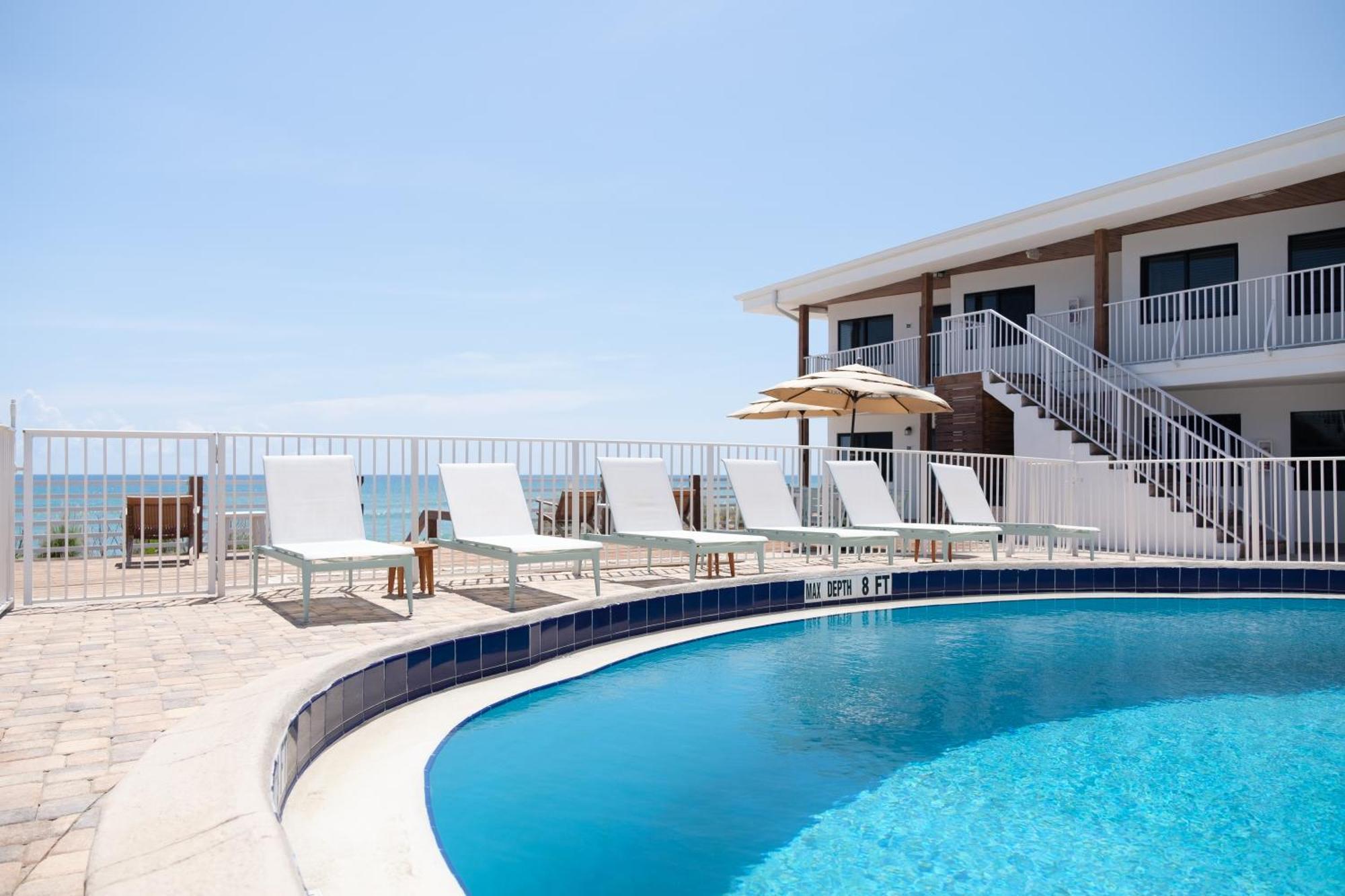 Melbourne & Surf Club