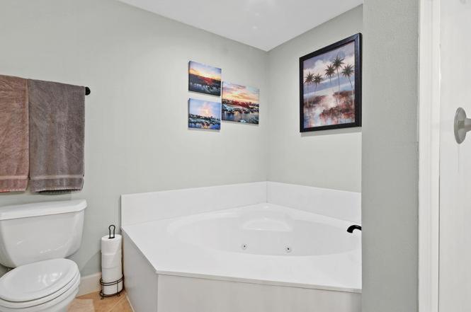 Holiday home Harbor Landing 102b - Beautiful Harbor Views *