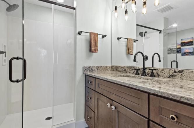 Harbor Landing 102b - Beautiful Harbor Views *