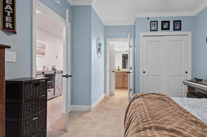 Harbor Landing 102b - Beautiful Harbor Views Destin