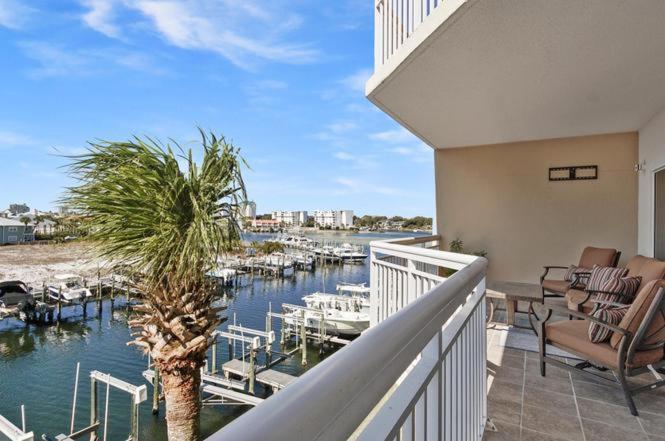 Holiday home Harbor Landing 102b - Beautiful Harbor Views *