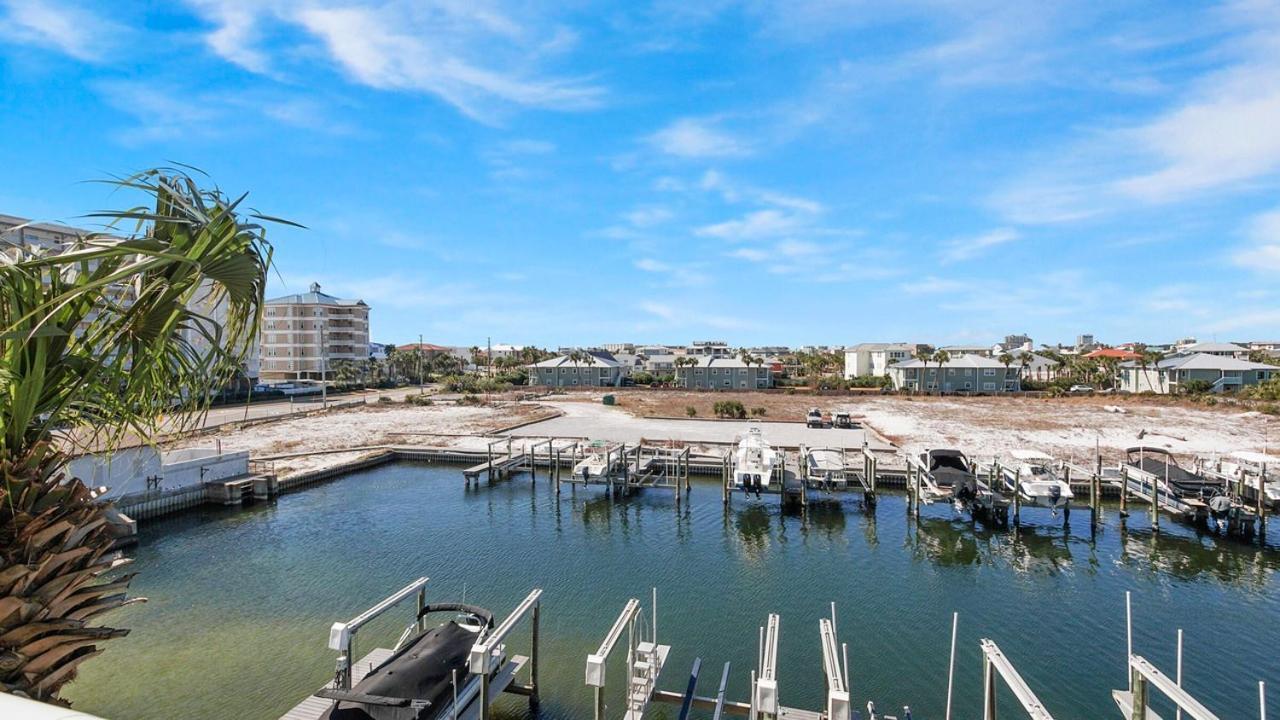 Holiday home Harbor Landing 102b - Beautiful Harbor Views