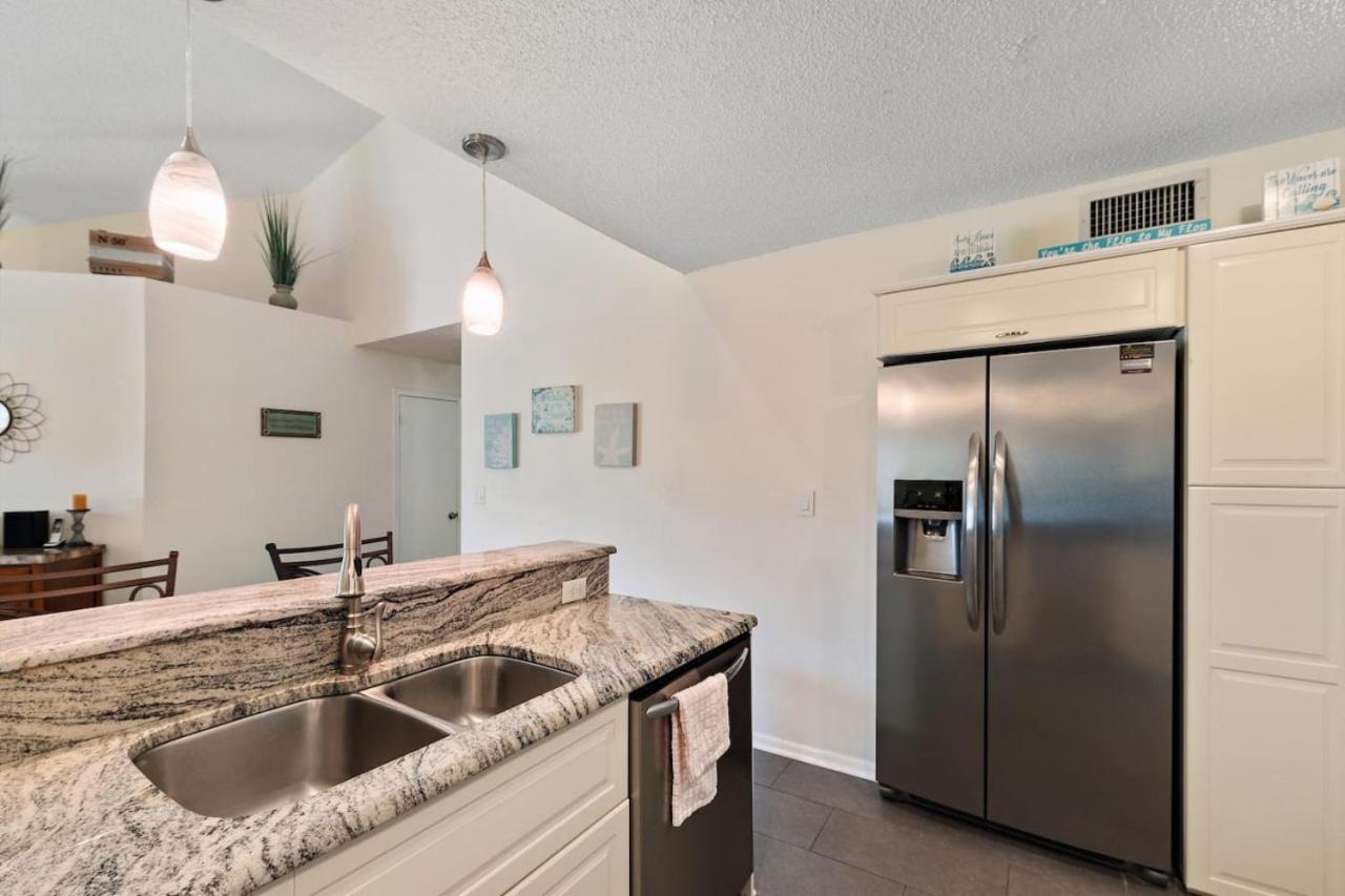 Holiday home Isla Del Sol Vista East 2 212 2 Bd 2 Ba Point Brittany