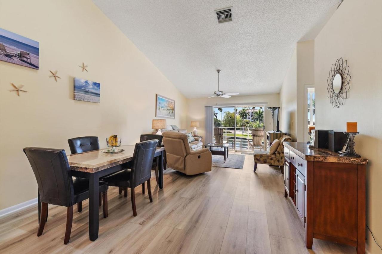 Isla Del Sol Vista East 2 212 2 Bd 2 Ba * Point Brittany