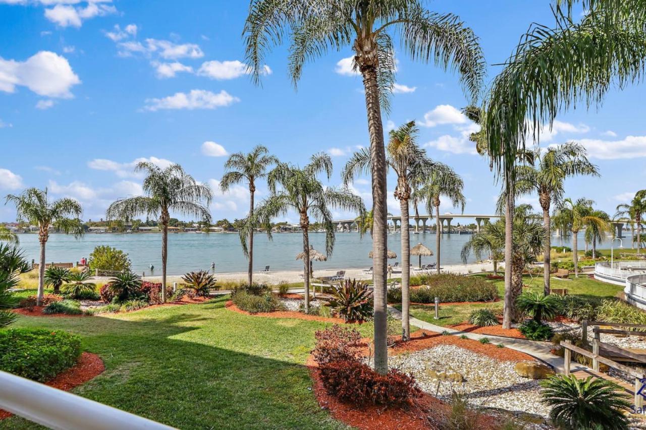 Isla Del Sol Bahia Vista 2nd Floor Corner Unit Holiday home *