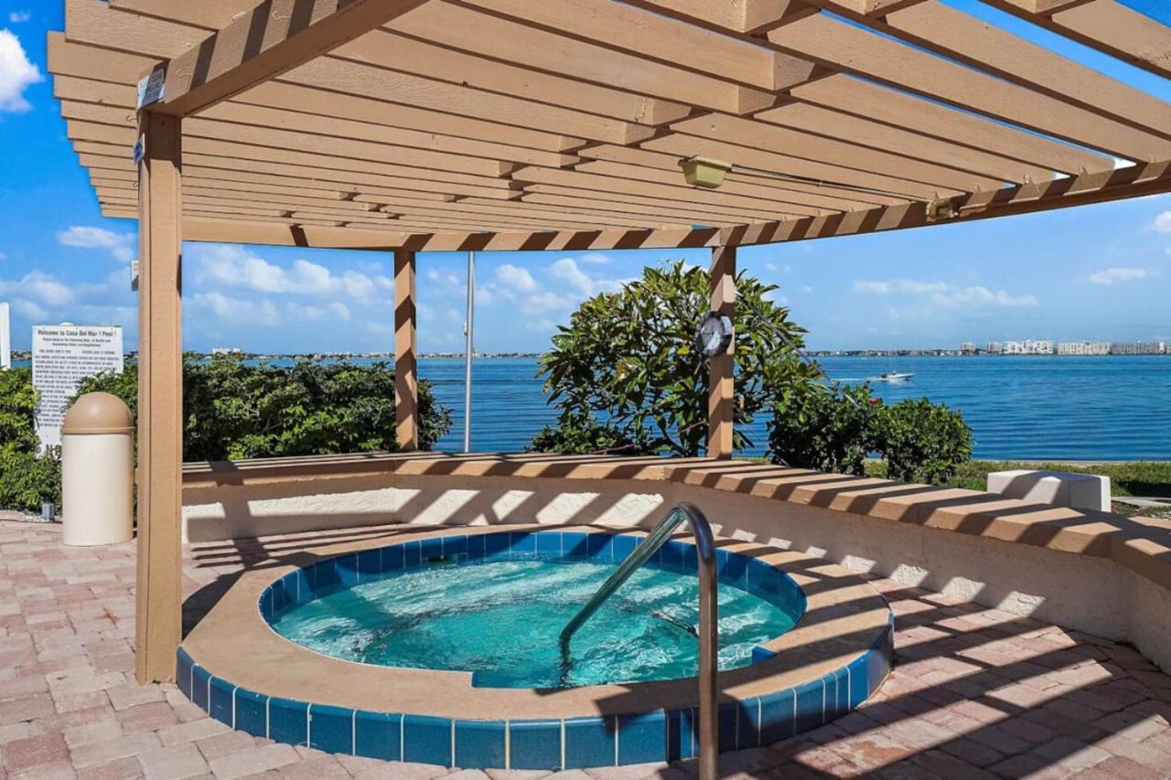 St Pete Isla Del Sol Casa G 207 Bay Front 2 2 Holiday home *