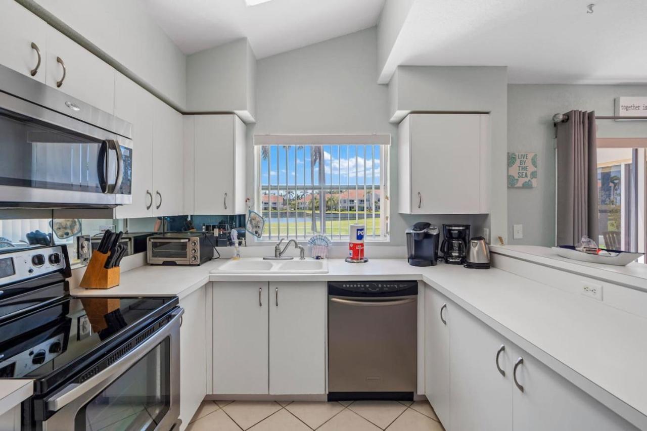 St Pete Isla Vista North Mirada Townhome 3 2