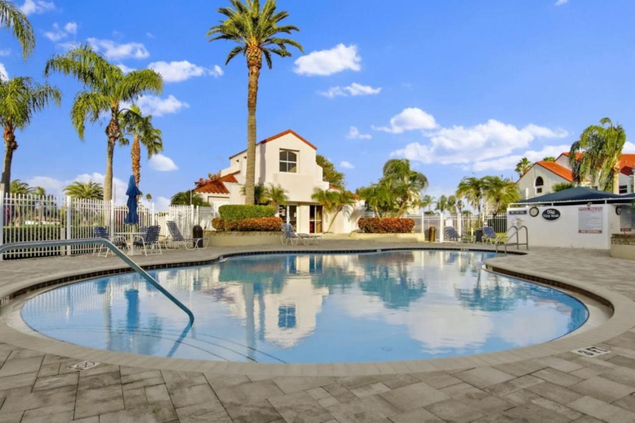 St Pete Isla Del Sol Vista E 7 249 Pool 2 2