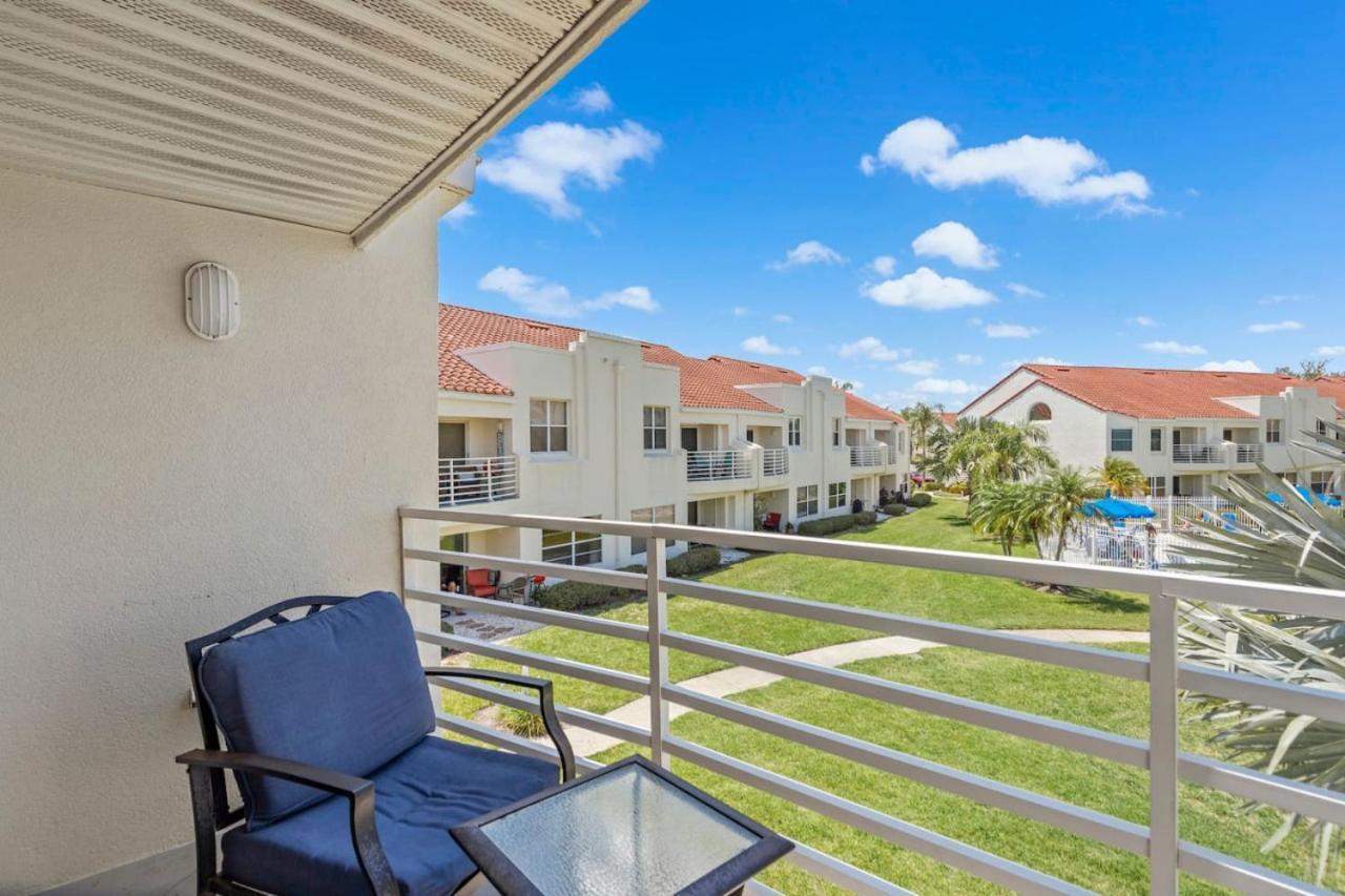 St Pete Isla Del Sol Vista E 7 249 Pool 2 2
