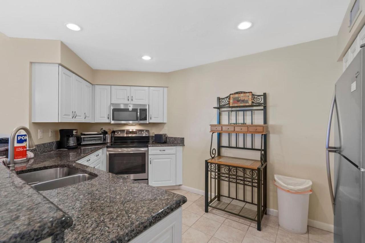St Pete Isla Del Sol Vista E 7 249 Pool 2 2 *