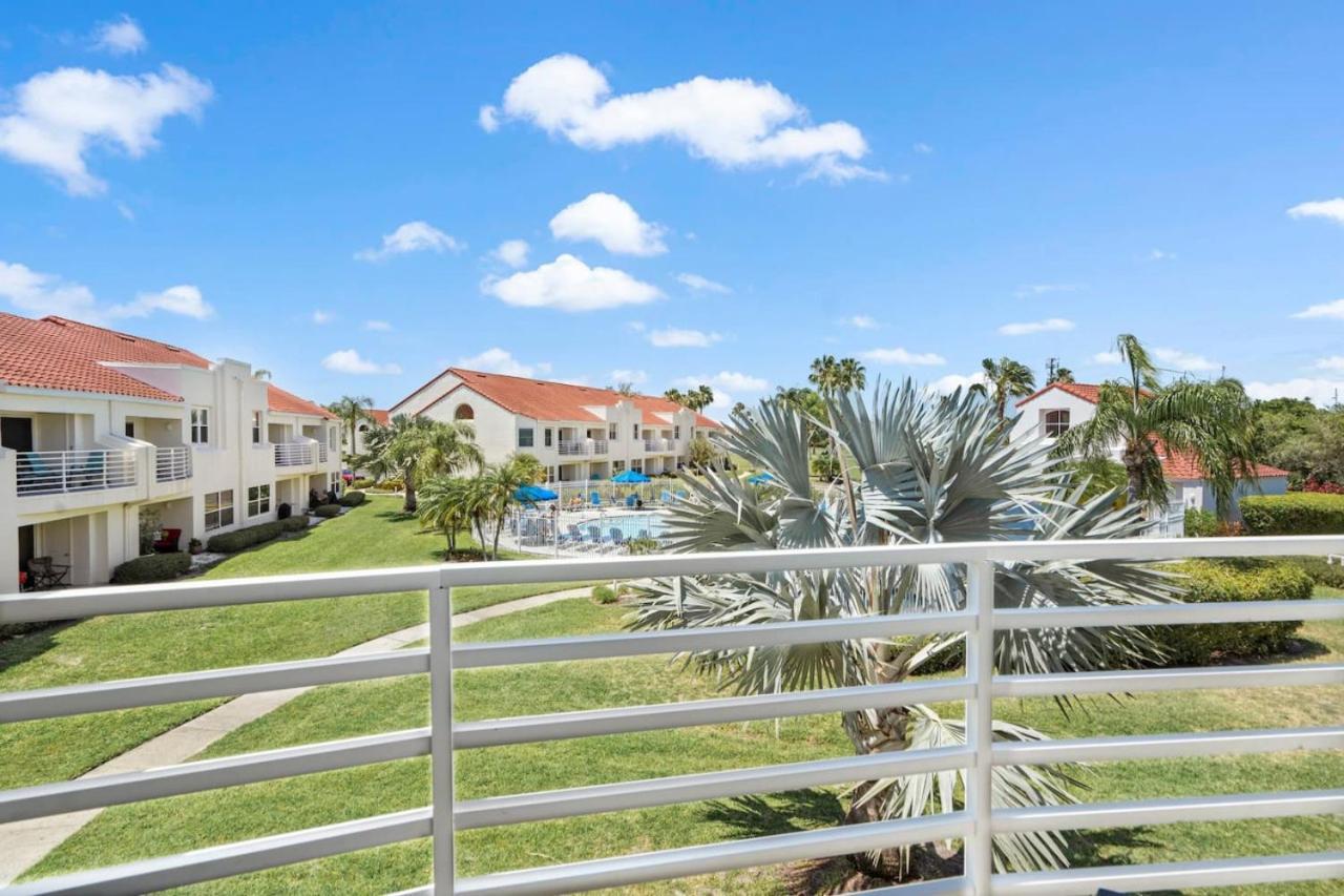 St Pete Isla Del Sol Vista E 7 249 Pool 2 2 * Point Brittany