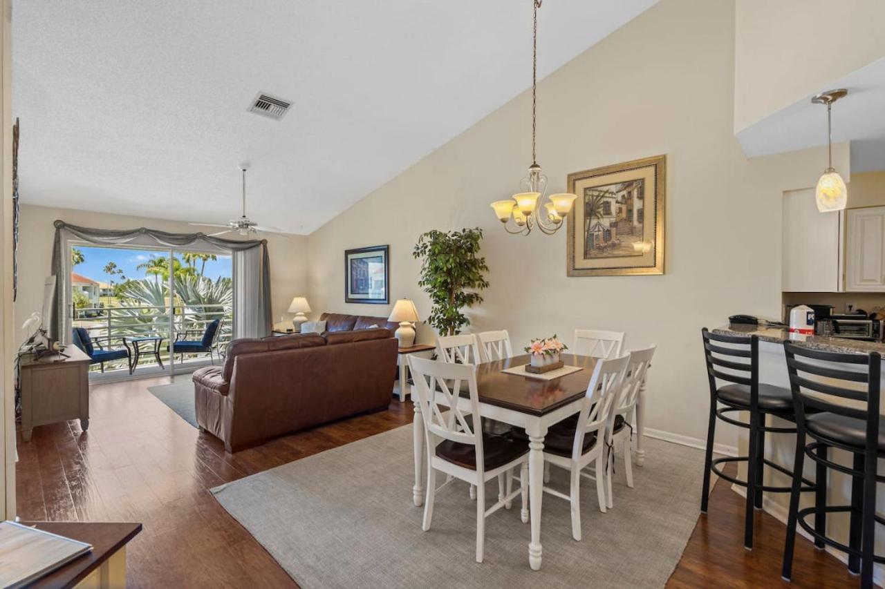 St Pete Isla Del Sol Vista E 7 249 Pool 2 2
