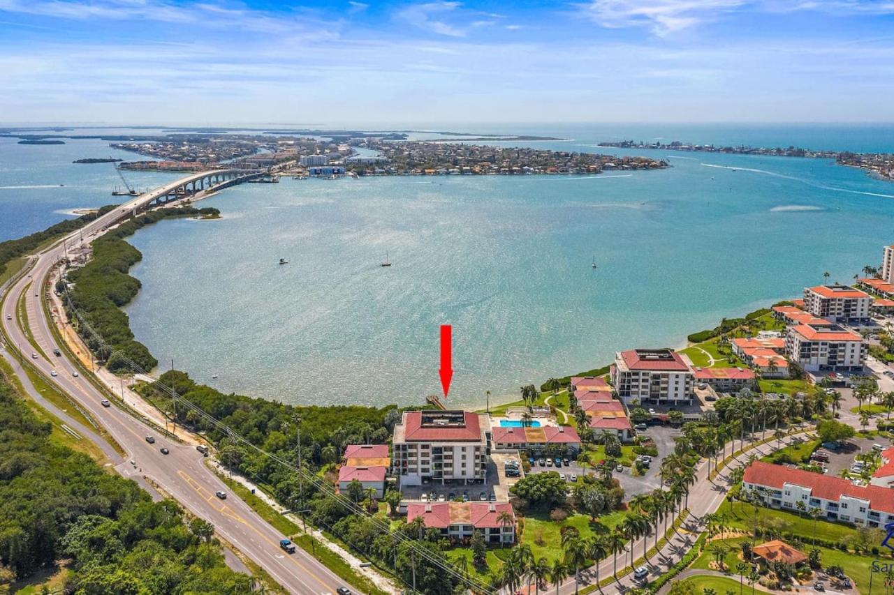 St. Pete Isla Del Sol Bahia J 408 2bd 2ba * Point Brittany