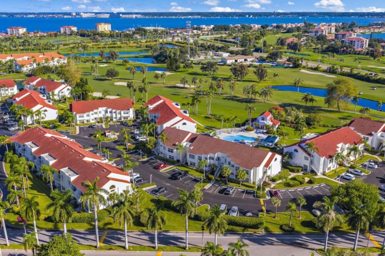 Holiday home St Pete Isla Vista E 4-229 New Kitchen *