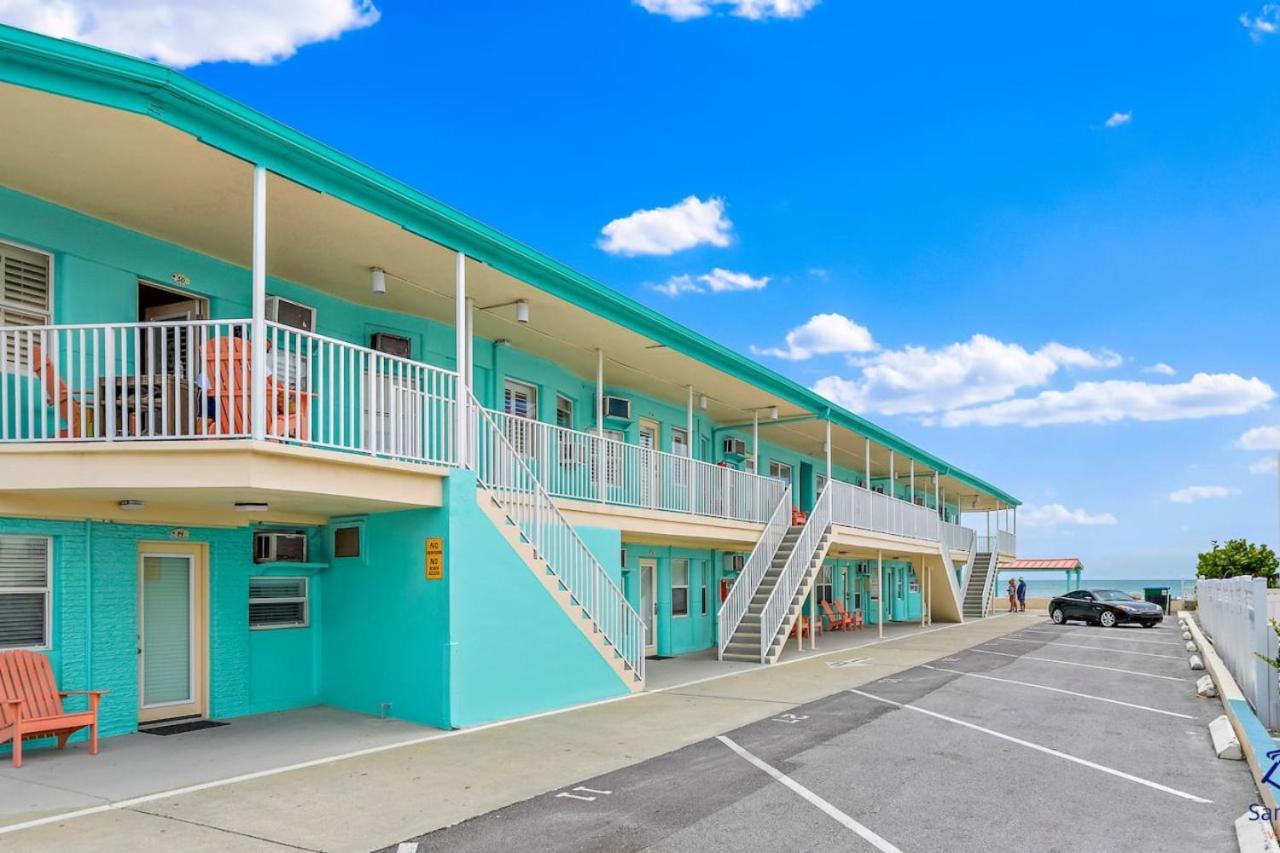 Apartment Sea Rocket 6 Beachfront Beauty In North *