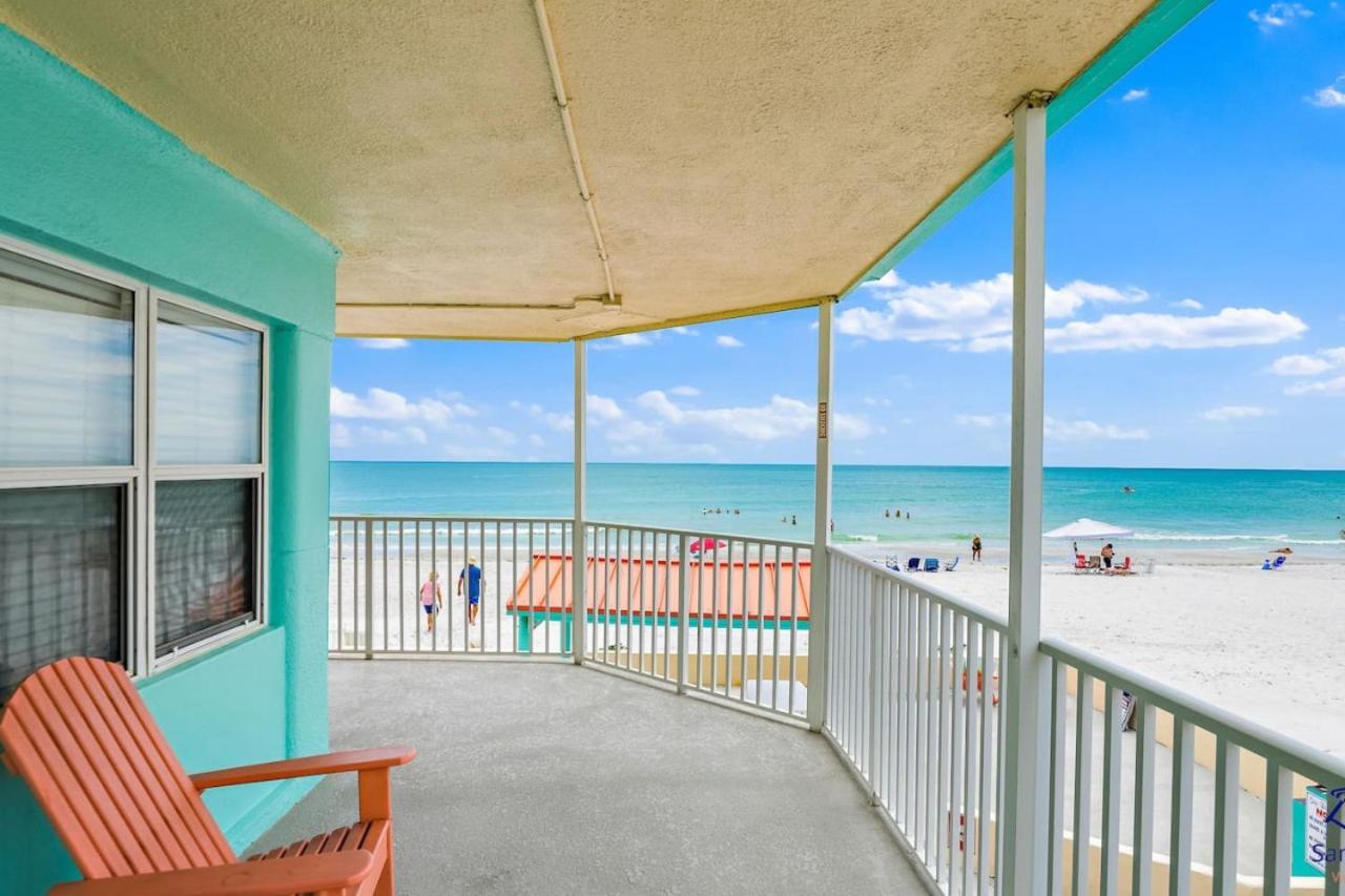Apartment Sea Rocket 6 Beachfront Beauty In North St. Pete Beach