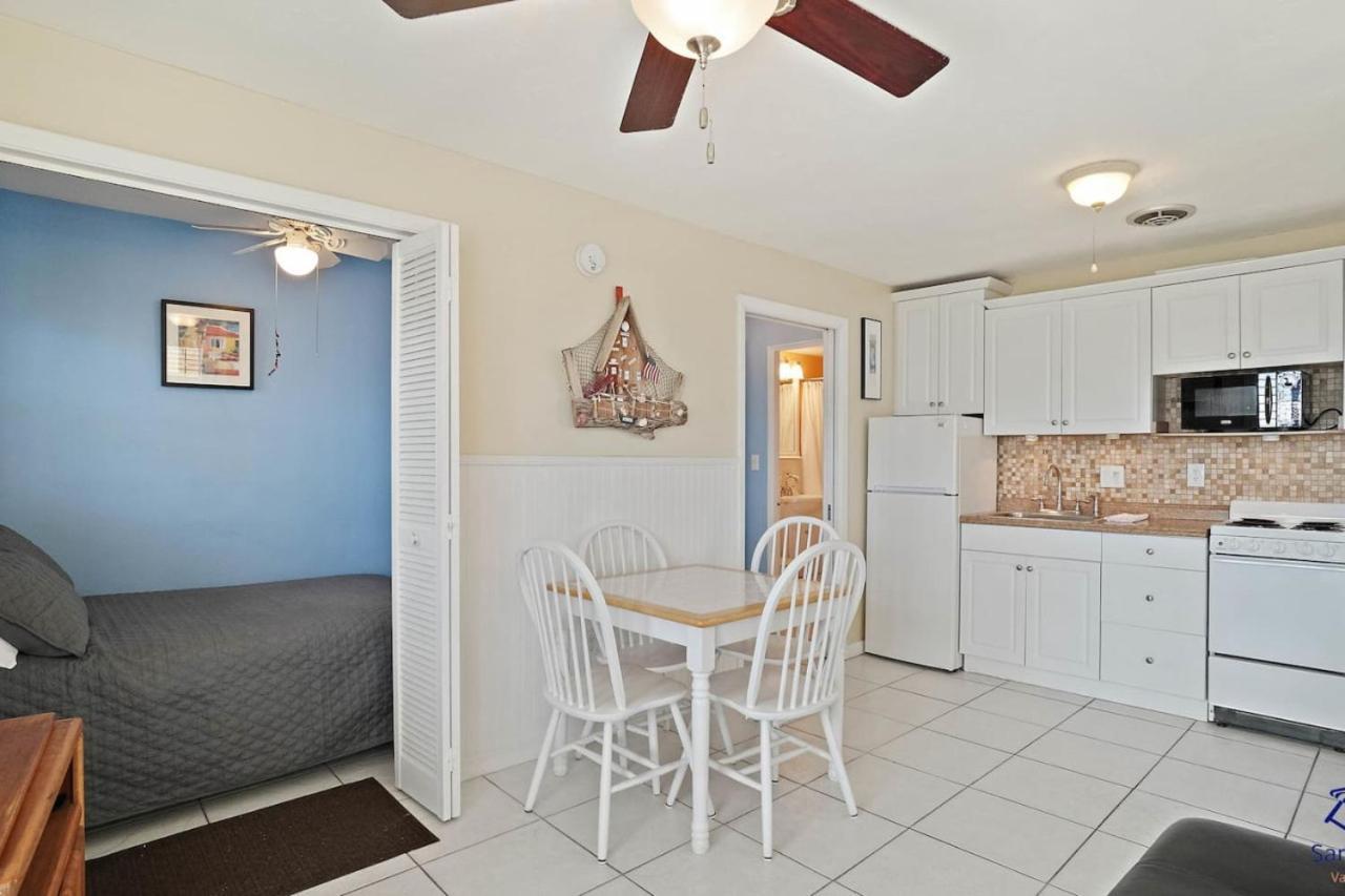 Apartment Sea Rocket 6 Beachfront Beauty In North
