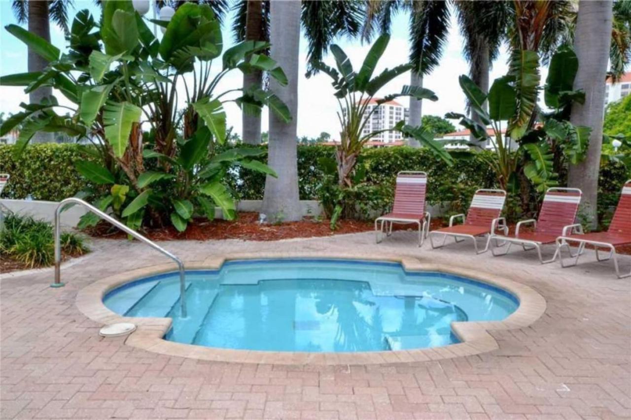 Bahia Vista 4th Floor Bay View Isla Del Sol 2 Holiday home Tierra Verde