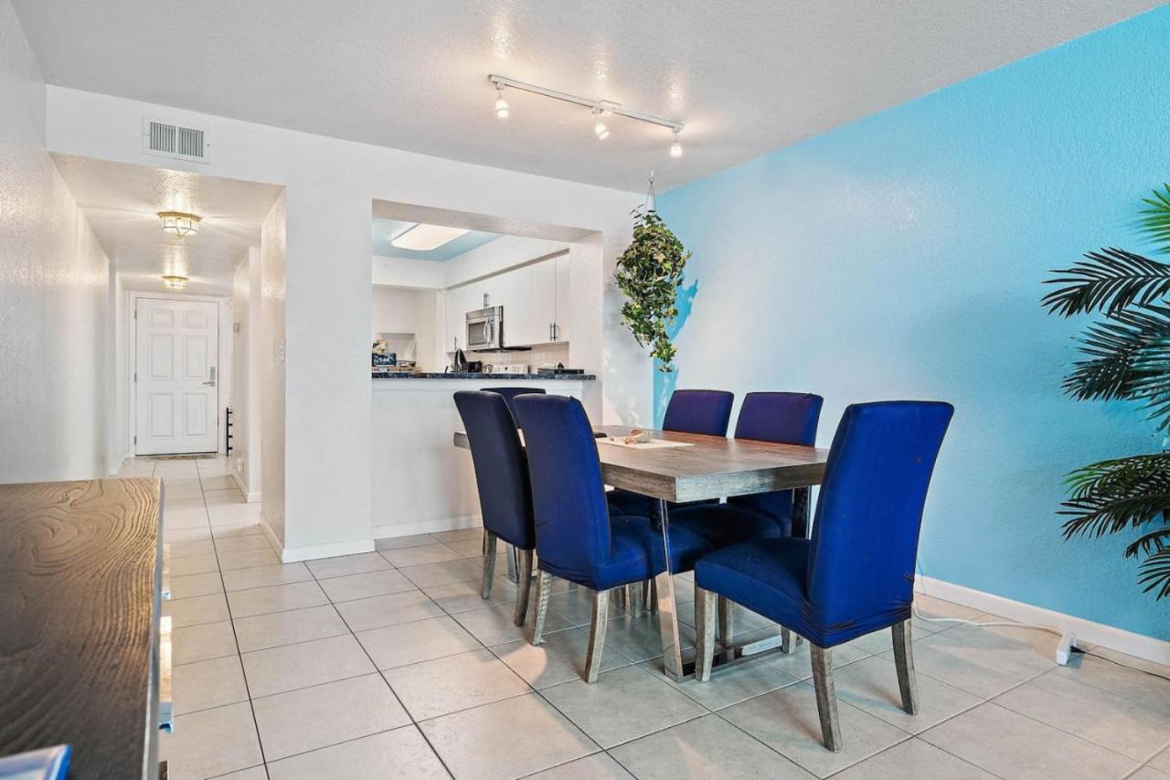 St Pete Isla Bahia Vista 8-210 Bay View Holiday home *