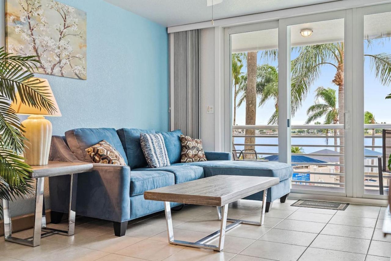 St Pete Isla Bahia Vista 8-210 Bay View Holiday home *