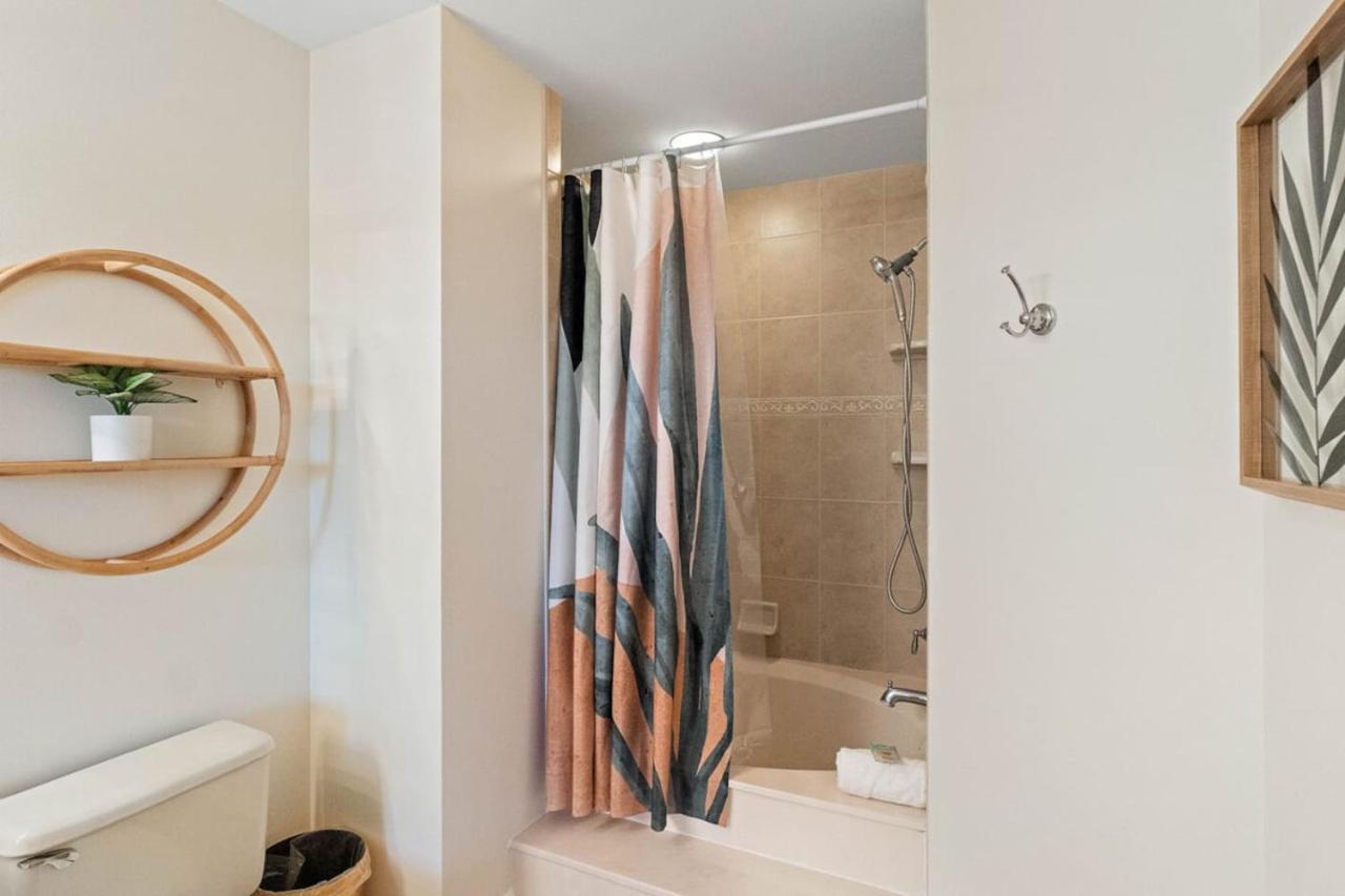 Newly Updated 2 Bedroom Isla Del Sol Vista *