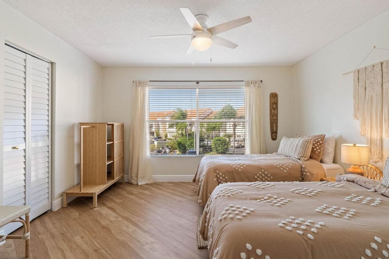 Newly Updated 2 Bedroom Isla Del Sol Vista *