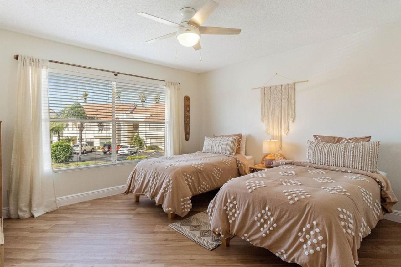 Newly Updated 2 Bedroom Isla Del Sol Vista