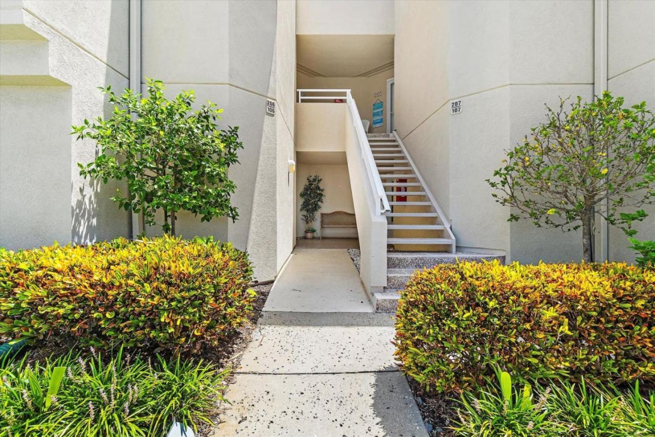Vista West 1 207 2bd 2ba * Tierra Verde