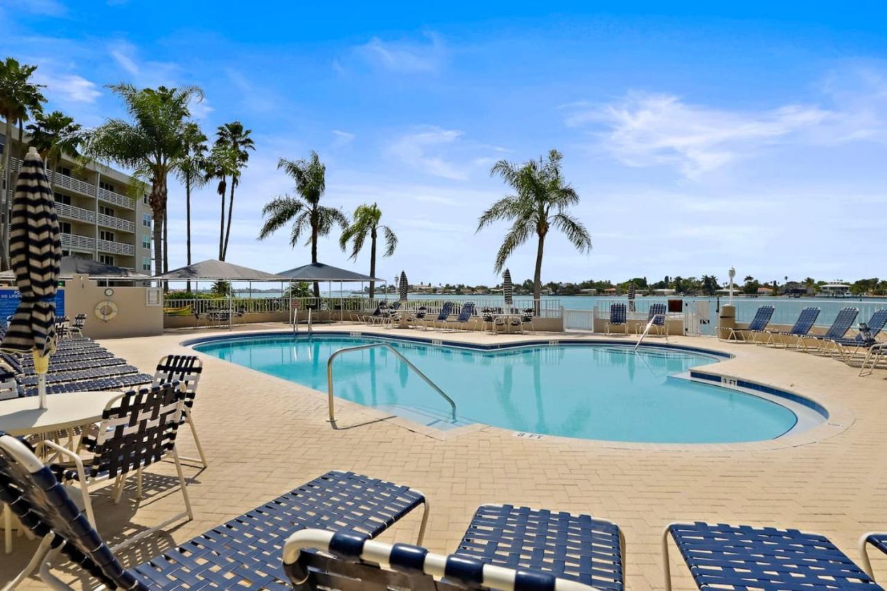 Holiday home New Listing Bahia Vista 8 411 2bd 2ba *