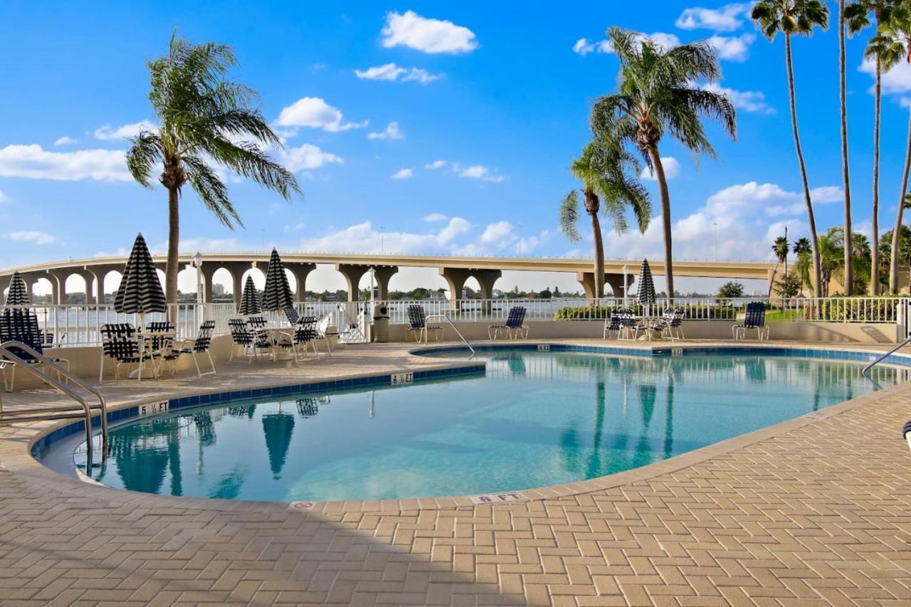 New Listing Bahia Vista 8 411 2bd 2ba